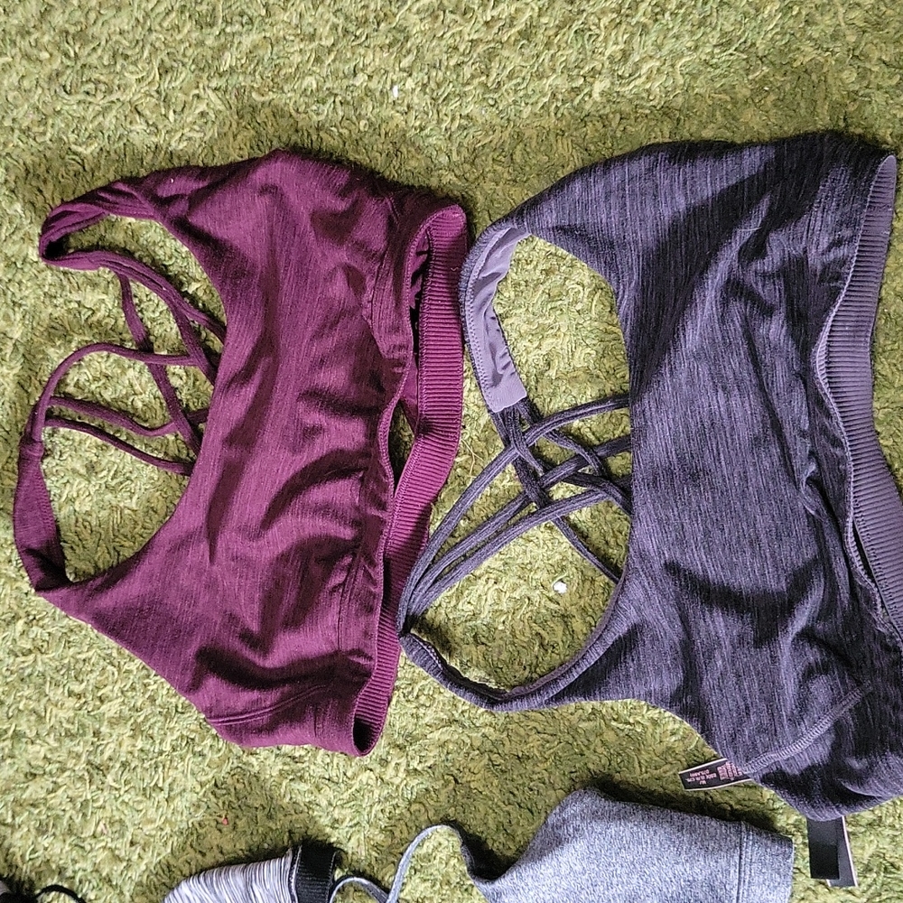 Victoria secret sports bras